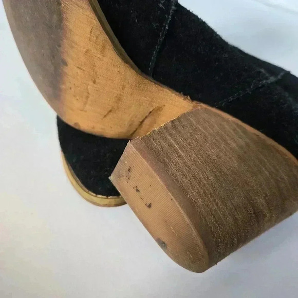 Crown Vintage black suede heeled ankle boots 7 - Picture 4 of 6